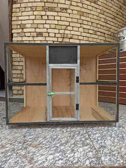 للبيع 
قفص نجاره جديده غير مستخدم 

باقي التفاصيل داخل الفيديو
توصيله مجاني داخل سوق الشيوخ

للتواصل ***********
