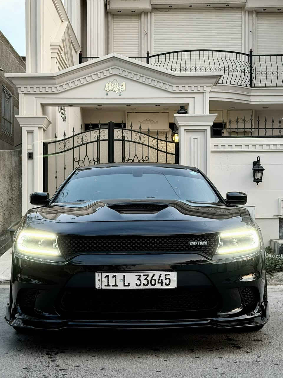 دوج جارجر ار تي دايتونا 2023  DAYTONA R/T‏
نداء الاخير 
المحرك : 5.7L V8
الحالة :  تبديل جاملغ نفس اللون 
 بدون دواخل ايرباك طاك 
العداد : 25 الاف ميل 
مواصفات : DAYTONA 1/1
فول سلايت 
اكسل قفل 3.9 SRT
لايتات زينون بلاد
رادارات جانبية
كشنات كنتارا كهرباء
كشنات ميموري خزن
شوتة رياضية بلاد مال دايتونا
كشنات تدفئة + تبريد + ستيرن هيتر
شفتات ستيرن
شاشه كبير + حساسات وكاميرا
السيارة كلها مختمة 
دايتونا
السيارة جديدة جدا واحلى من الصور واي نقص مابيها من كل النواحي وماشيه بلعراق 9000 فقط 
السياره كلشي بيها بلادي 
مكان السيارة    ((  بغداد  ))
رقم بغداد الجديد باسمي 

رقـــم الهــاتــف
***********
