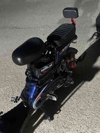 دراجة شحن موديل 2025كفالة من الشخط السعر 400وبي مجال للستفسار اتصل على...