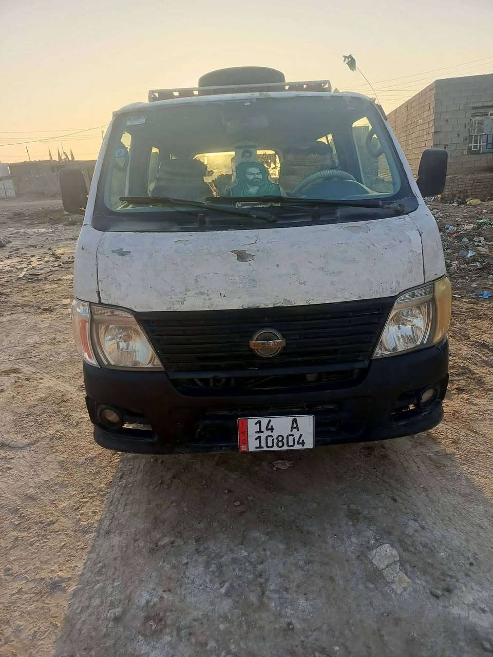 سلام عليكم سياره نيسان للبيع مواليد 2007 تخم تايرات جديد  مكينه نضيفه سنويه جديده رقم انكليزي تحويل ثاني يوم ⚠️ملاحضه :بيه طخات قليله +وخياسات قليله 
سياره ما ناقصه شيء  كبل شارع سعر 85 الاستفسار ***********         ( مكلف بل نشر)
