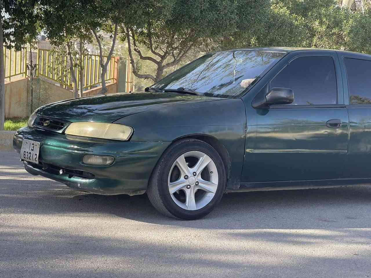 � للبيع كيا سيفيا 1 موديل 1996 🔥
✔️دهان 80 %
✔️ فحص 2 جيد
✔️ ماتور ممتاز
✔️ جير ممتاز
✔️تابلو وكاله 
✔️مغير بواجي جديد
✔️سلاك بواجي جديد 
✔️ اقتصادية بالبنزين
✔️ ترخيص ساري 20/7/2026
✔️الرقم "0781471292"
💰 السعر: 1450 دينار قابل للتفاوض عند المعاينة


**إذا كنت صاحب هذا الإعلان وتريد حذفه لأي سبب، رجاءا أرسل رسالة إلى الدعم الفني**