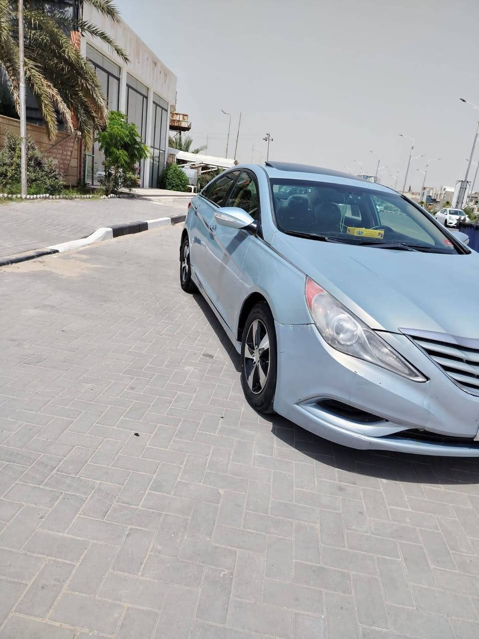 السلام عليكم
للبيع سياره سوناتا 2014 فوووول مواصفات متومه ارقام وسنويه اربيل
كصه جنطة
بانزين محرك 
السعر 48
***********
العنوان البصره

