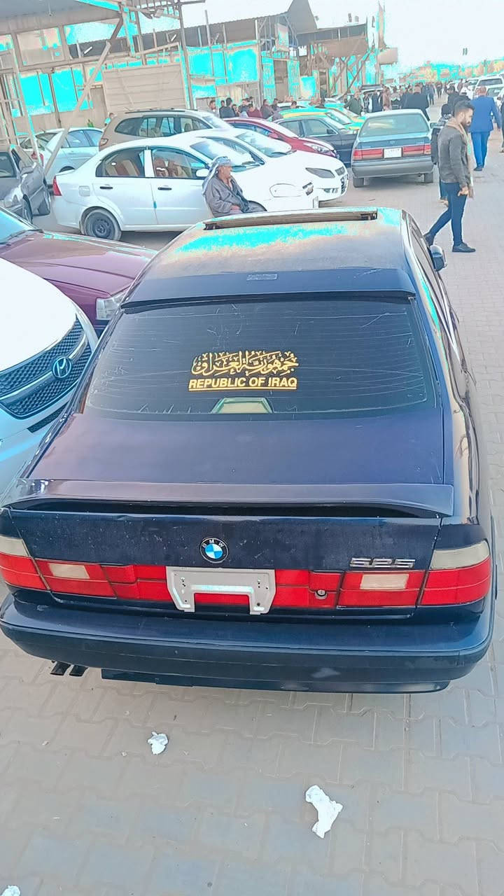 سلام عليكم للبيع BMW 525 مسكر كير عادي سياره جاهزه كير ومكينه مشروطات موديل ١٩٩٠ فتحه شغاله داخل بيجي جلد ويل رياضي ١٧ تو سايز صالنصه رياضي سياره كلها رياضي M العنوان نجف كوفه *********** السعر ٥٨ وبيها مجال
