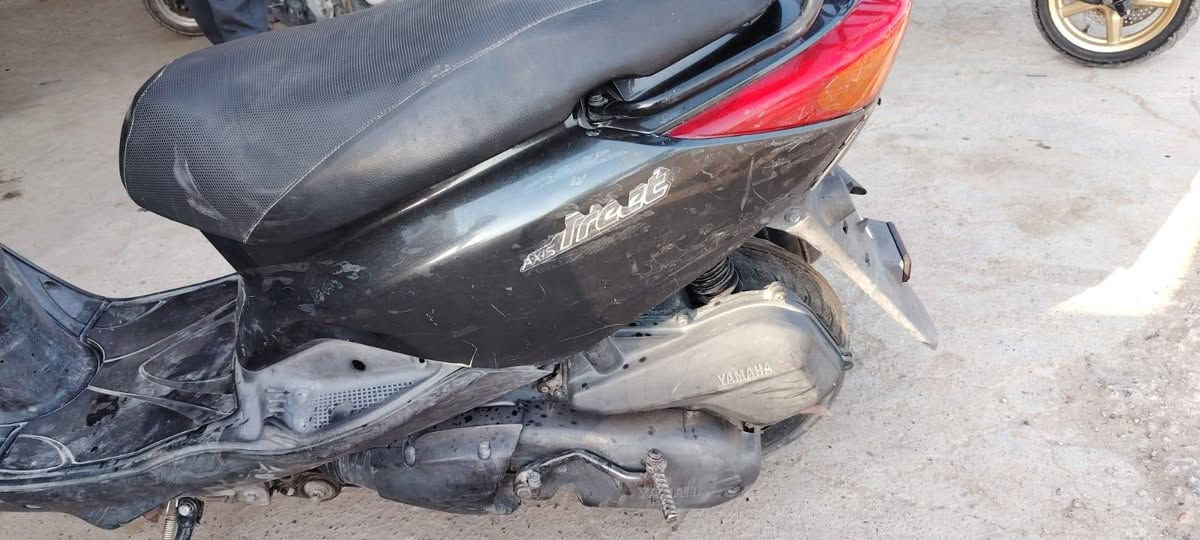 دراجه اكزز للبيع دراجه جديده سلف هندر
شغاله دراجه العيب الوحيد دخانه فقط 
دراجه نوزل خطين
دراجه دبلات فول مكفول دراجه بل حقيقه جديده 
ابيع علا دخانته  مكاني تاجي سبع البور رقمي ***********
السعر قيم بل يرضي وخذه
