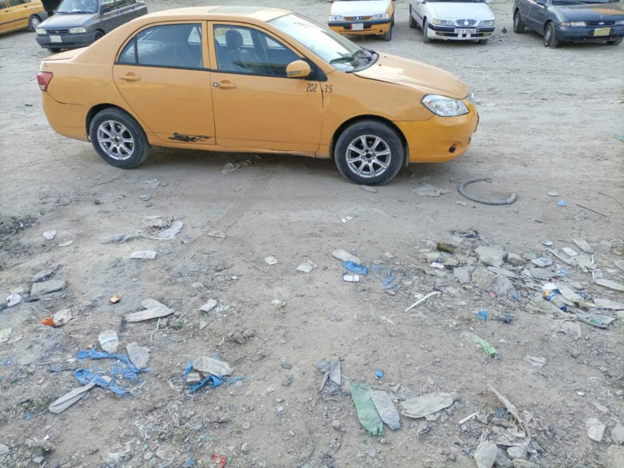 للبيع أو مراوس حسب القناعة
BYD G3 موديل 2013
✔️ كير عادي
✔️ رقم بغداد + سنوية 2028
✔️ مصبوغة عام (شغل نظيف)
✔️ جاهزة استخدام يومي بدون تعب
✔️ تحويل مباشر فوري
⚠️ السيارة مرتبة وتستاهل المعاينة
⚠️ الكشر غير مكفول
💰 السعر: 35 وقابل للنقاش للجاد فقط
📍 الموقع: بابل
📞 للحجز والاستفسار خاص أو اتصال
🔥 لا تضيعها… سيارة بهالسعر بهالمواصفات نادرة 🔥


**إذا كنت صاحب هذا الإعلان وتريد حذفه لأي سبب، رجاءا أرسل رسالة إلى الدعم الفني**