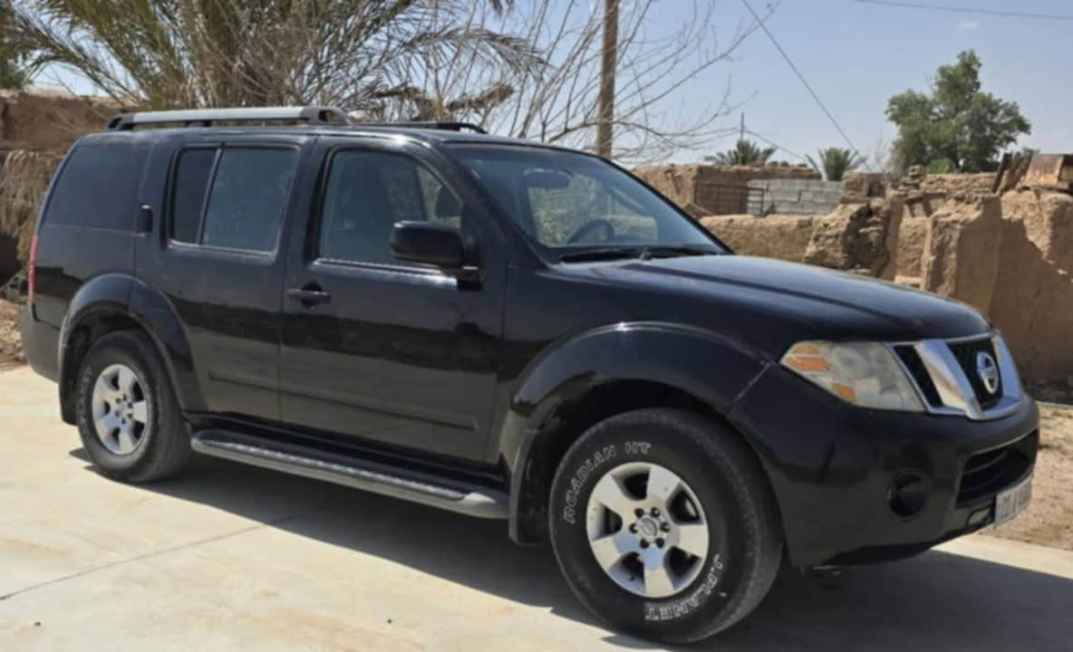 سلام عليكم للبيع نيسان بافندر موديل 2008 صبغ ثلاث قطع بدون دواخل حجم المحرك 4000 رقم جديد سليمانية دولي السعر 110وبيها مجال مكان السيارة كركوك  ***********
