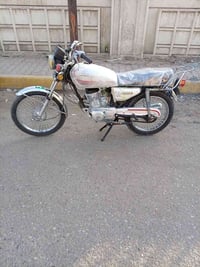 موديل 22 سعر 400،،،،،،،07856426147