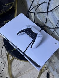 بلايستيشن ٥ • حساب فيفا ٢٦ • ريزدنت ايفل ٤