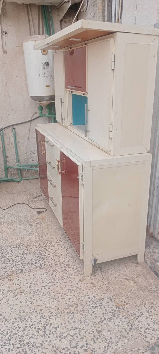 كاونتر تسكام اصلي قياس متر ونص نضيف بسعر 170وبيه مجال اليريده يراسلني اويتصل ويدلل مكاني الاحرار توصيل لباب بيتك ب5الاف اتصل اوتراسل وبخدمتك ***********
