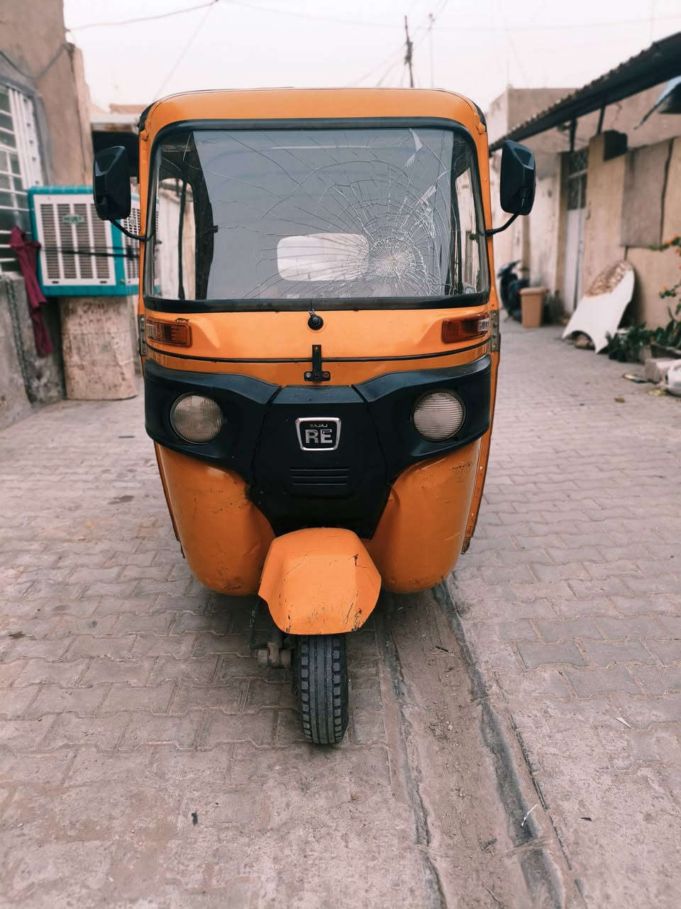 سلام عليكم تكتك موديل 19 رقم او سنوي باسمي تحويل ثاني يوم التكتك مكينته ناعمه حلوه المكينه بس اذا عله كشر شوف عينك اني من اخذتها هيج السعر 5750او بيها مجال شي قليل المكان كربلاء الرقم *********** فقط اتصال
