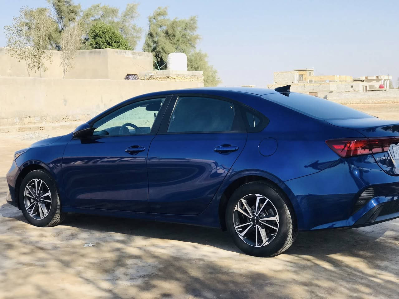 يا الله للبيع كيا فورتي موديل 2024 سياره جديده كلش ماشيه 20 الف
مواصفات

تحديد مسار 

توقف ذاتي 

ويل كب 

اشاير بالمري 

لا دارات جانبيه وخلفيه ومامي 

ثلاث وظعيات قياده

عداد سرعه الاكتروني 

شاشه كامره 

شاشه تدعم كاربلي 

محرك 2000 دوش المرغوب 

وبعد بيه اهواي مواصفات 

بيع او مراوس حسب القناعه 

الضرر تبديل بنيد فقط بدون عابر شرط 

السعر ب 153 

مرقم كتاب شهداء مثنى وكاله عامه 

اكثر تفاصيل اتصال.                            (***********)
