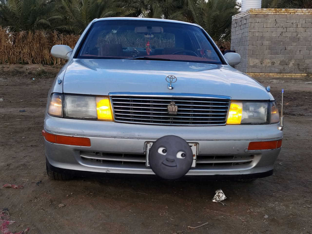 اسلام عليكم سيارة بطة للبيع موديل 92مكفوله كفاله عامة من الضربه وألاصوليات والعيب الشرعي ماعدا دحجه ستوته بلمدكر الخلفي رقم بصرة تحويل ثاني يوم تخم تاير حداديه كله جديد الله شاهد السيارة حلوه واحلى من الصوره السعر 65 وبيها مجال   مكاني ناصريه سوك الشيوخ 
رقم الهاتف 
***********
