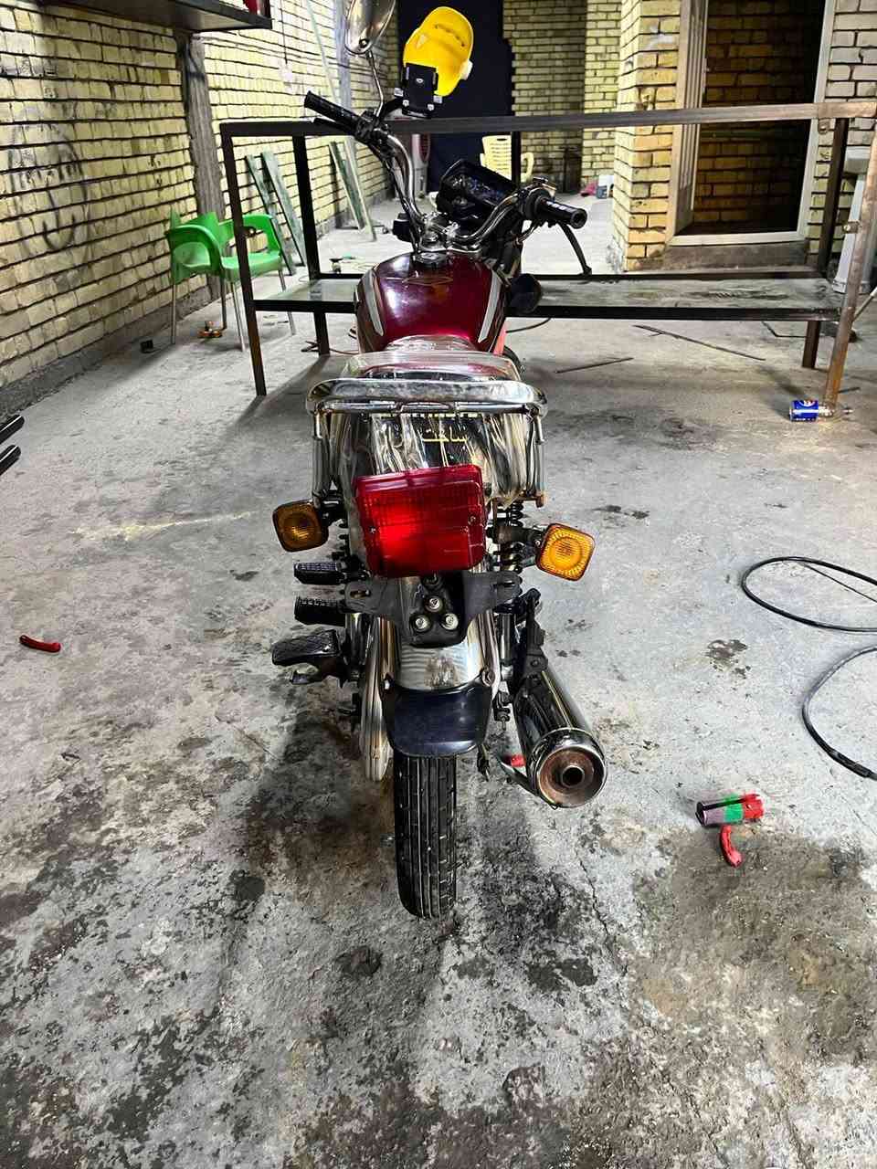 دراجه سافان 5 كير موديل 22 دراجه نظيفه مثل بل صور سعرها 600 وبيها مجال بسيط رقمي *********** مكاني بغداد الثعالبه
