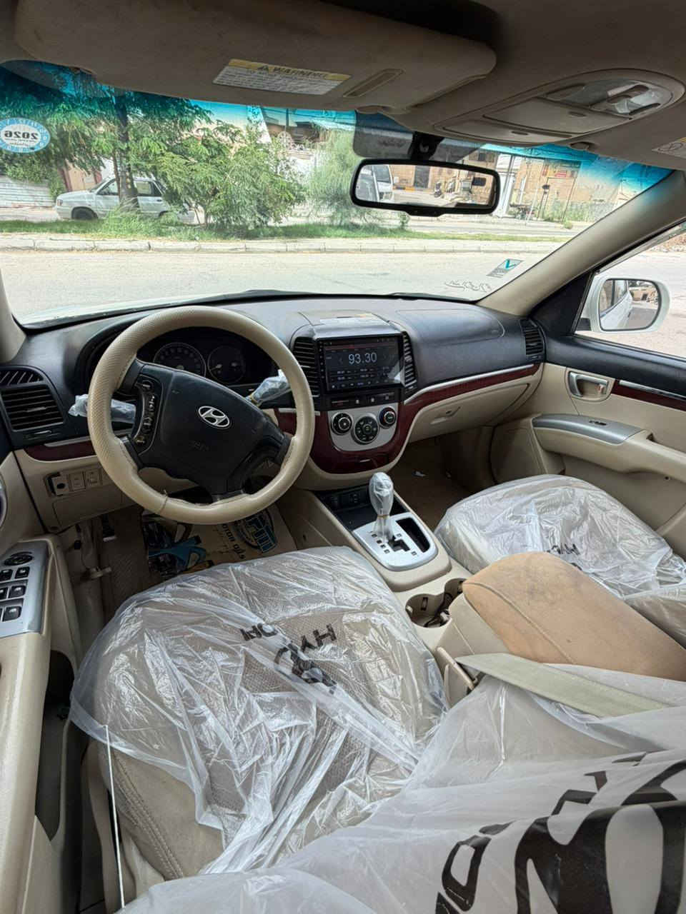 اربيل تحويل وكالة مضمونه هزه ورقام
جدد   فول مواصفات فتحه سبعه راكب سته سلندر 3 تبريد فور ويل 
كفالة من كير مكينه تبريد حداديه تخم تاير شرط الفحص بالكارتون 
السيارة بيها دور الجاملغ الخلفي صبغ وكصة البنيد اثر طخه بسيطه مكفوله من الحادث والتبديل.  مكانها كربلاء 
السعر. 118  من الاخير 
استفسار   ***********
***********
