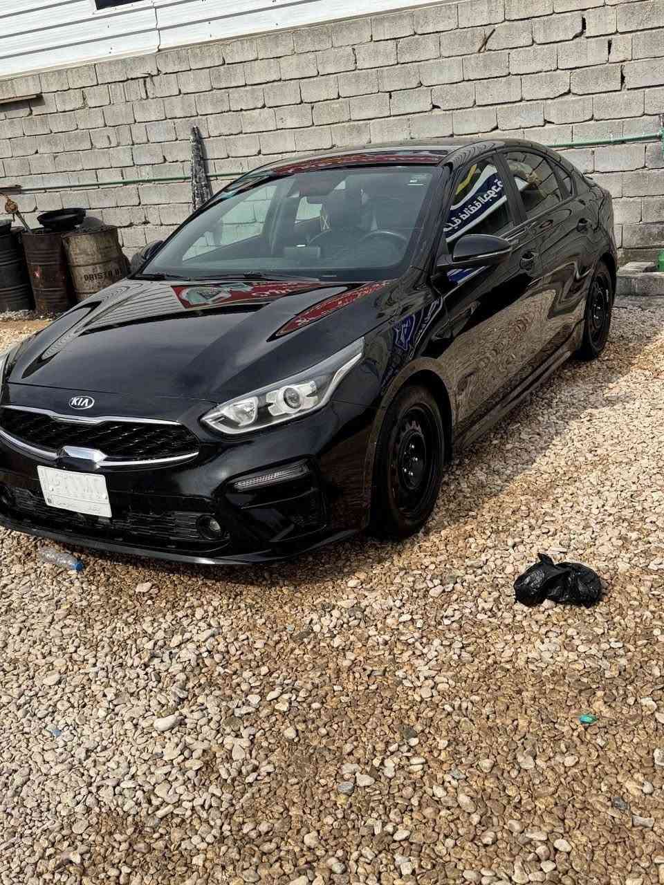 السلام عليكم من رخصة الادمن
فورتي جيتي لاين 2021 اسود  ( معوقين )للبيع فقط

حادث بين البابين ومصبوغات البابين موحدين اللون

ماشيه 100 الف مايل محرك 2000 دوش 

مواصفات 

بصمه 

كشنات جلد

رادار امامي وجانبي 

السعر 120

بابل مسيب/***********
