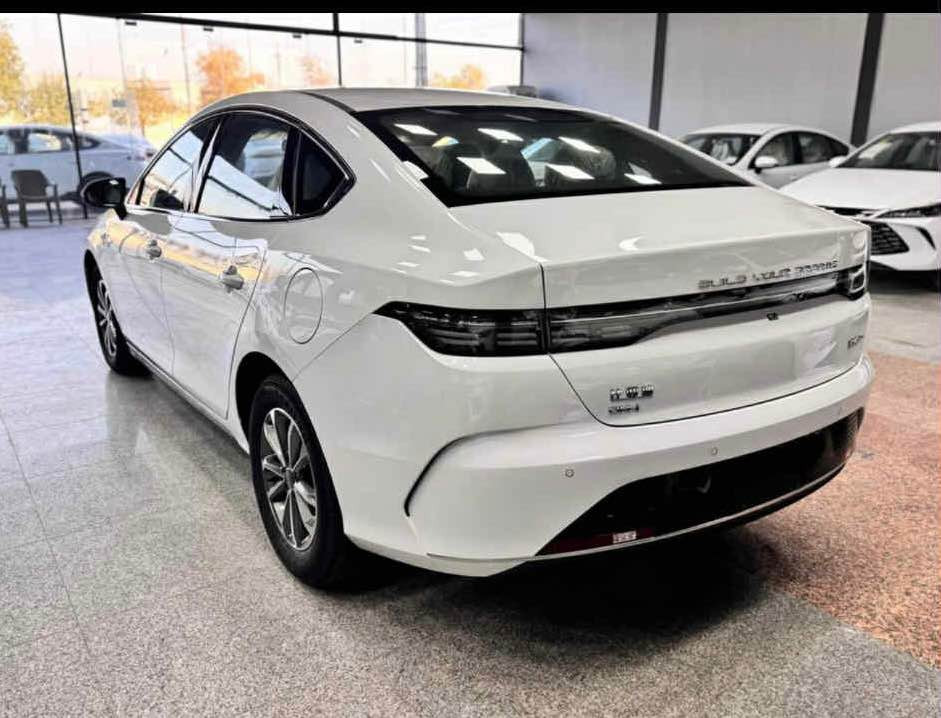 Byd destroyed 2025 
مودیل ٢٠٢٥ 
فوول فوول مواصفات 
سبوغ تەنک 
نیو هەزار رۆییە (٥٠٠کم)
ماوەی ژمارە کاتی مانگێکی ماوە 
☎️*********** أربيل, العراق
