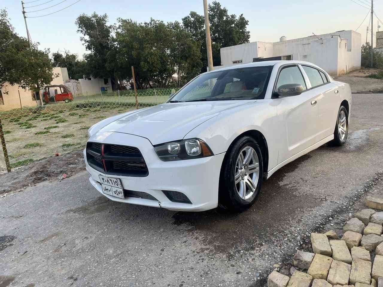 لبيع جارجر موديل2011رقم اربيل بيه صبغ قماره سعرها 115ورقه مكاني العماره رقم ***********شراي يتصل
