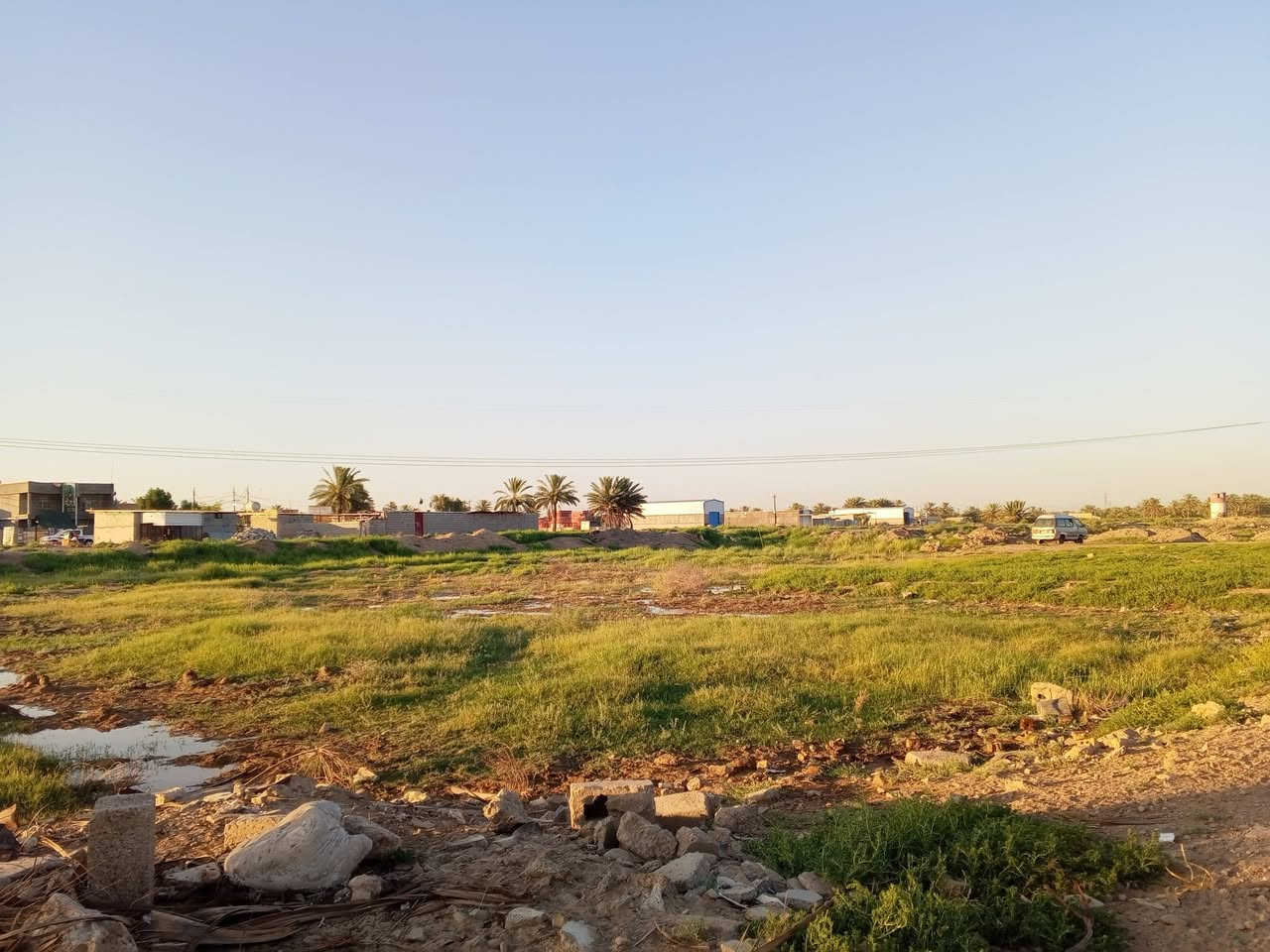 السلام عليكم
4 دونم للبيع سند (25 ) طابو صرف طابو زهور فتح بيان ثاني يوم 
الحسينيه/مسقط/شارع الشركه/خلف معمل ثلج 
للأستفسار /***********
