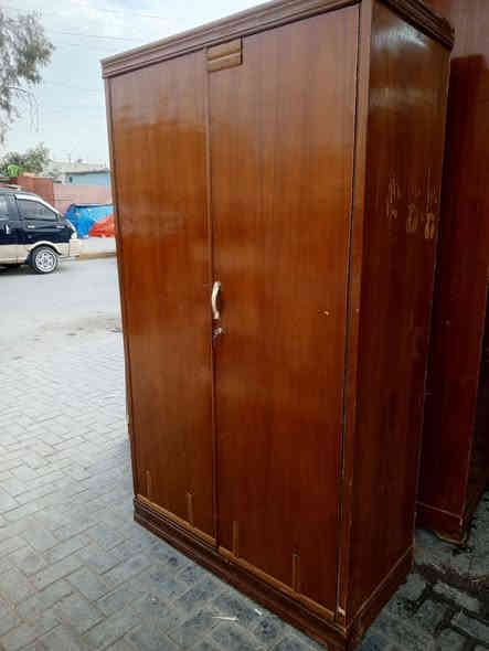 غراض مستعملات نضيفات لشراي يراسل خاص أو وتساب مكاني رميثه سوك سفان قرب جامع ال شاهر
توصيل موجود 
***********
