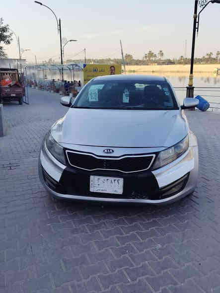 سلام عليكم للبيع او مراوس حسب القناعة كيه اوبتما 
موديل 2013 امريكي 
محرك وكير تبريد كفاله
 محرك 2400 GDi
لون سلفر 
وارد امريكي ضرها فقط البنيد الباقي كفاله 
بدون ايرباك
ماشية 120
سونار موجود بل منشور 
  رقم بغداد تحويل مباشر السعر113 بيها مجال
العنوان الانبار قضاء هيت *********** /***********
