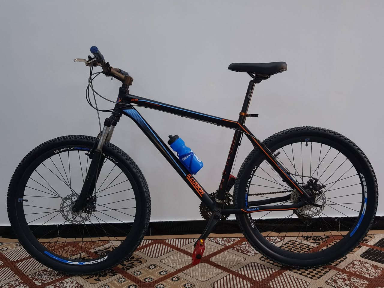 بايسكل جبلي الامنيوم حجم 29 مكينه 3×7 سستم شيمانو كامل كله شغال *********** واتساب
