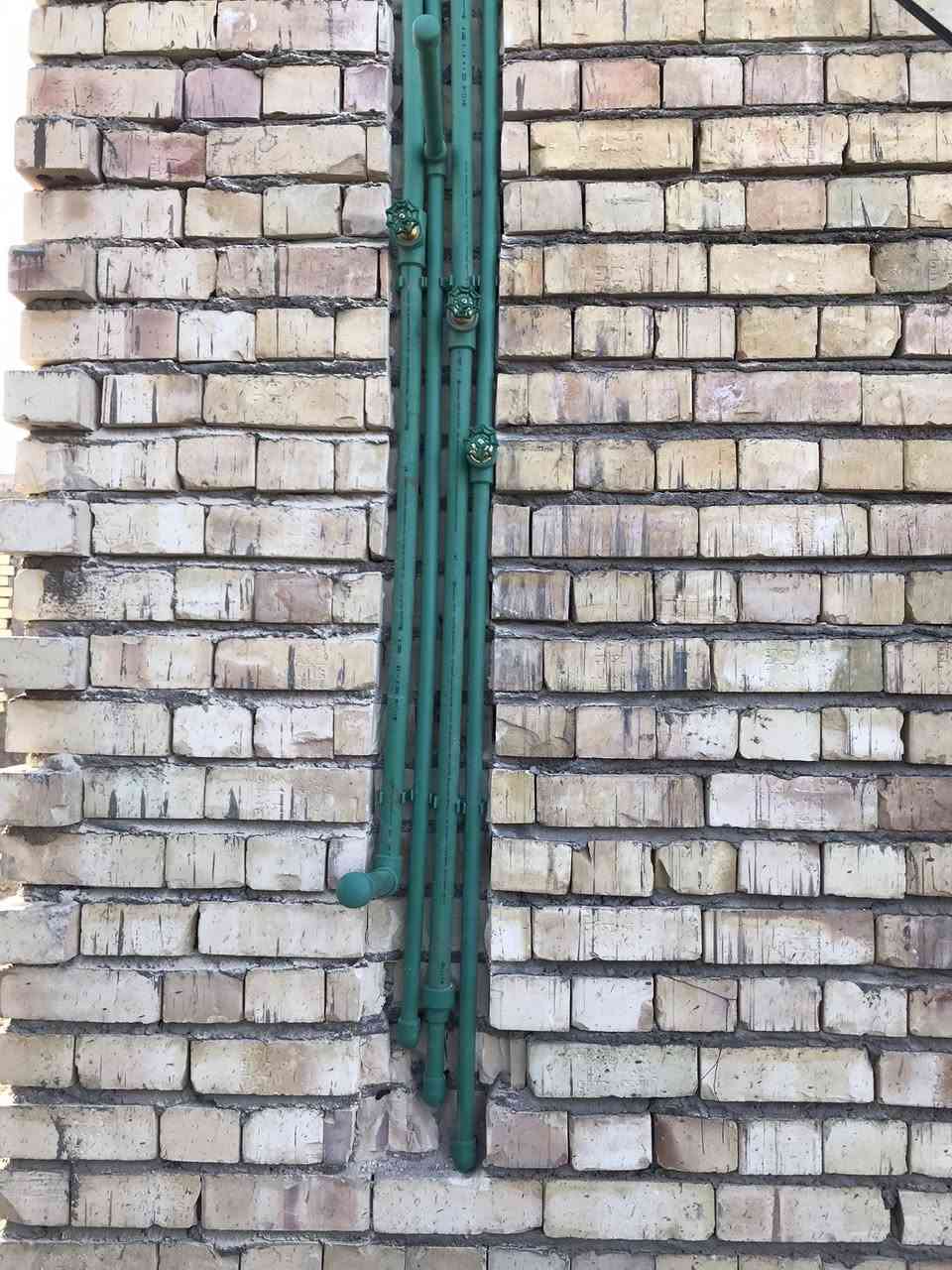 �💧 راحة بيتك تبدأ من منظومة ماء صحيحة
مو كل صيانة تعني حل… إحنا نقدّم حلول مهنية تدوم ✔️

نوفّر صيانة وتأسيس منظومات الماء المنزلية باحترافية عالية تشمل:
✅ معالجة ضعف الضغط
✅ تنظيم وصيانة الشبكات الداخلية
✅ تأسيسات مائية حديثة
✅ تشخيص دقيق للمشاكل
✅ شغل نظيف ونتائج مضمونة
✅ صيانة الغسالات الأوتوماتيك والعادي

نركّز على المنظومة المائية المنزلية والتأسيسات
لأن الأساس الصحيح هو سرّ الراحة الدائمة 💪

📍 خدمة موقعيّة – نوصلك لباب بيتك
📞 واتساب: ***********

🔔 تابعوا صفحة المركز الهندسي
لخدمات مائية موثوقة وشغل يعتمد عليه 🤍
📌 https://www.facebook.com/share/1hhd65cXqE/?mibextid=wwXIfr
