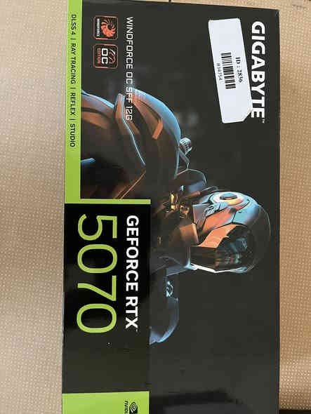 للبيعpc
-GPU:RTX5070 GIGABYTE 
-CPU:RAYZN 7 7700
-M.B:X870 Gaming Gigabit 
-M.2:4T Samsung 990 pro
-RAM:32G LAXER 5600red
-COOLER:Deepcool AG620
-P.S:THERMAL RIGHT 750W GOLD 
-UPS:FALCON 3000mA
-MONITOR:SAMSUNG IPS 2K 180HZ 27inch
-CASE:cooler master H500 ARGB
اكسسوارات 
1-HYPERX CLAUD III 3
2-KEYBOARD RED DRAGON 
3-Logitech G402
4-جويستك اكسب بوكس أصيله 
5-ماوس باد

الpc نضيف استخدام شهرين الكراتين وصولات الضمان كله موجوده.

العنوان:بغداد-البلديات.
***********
السعر خاص
