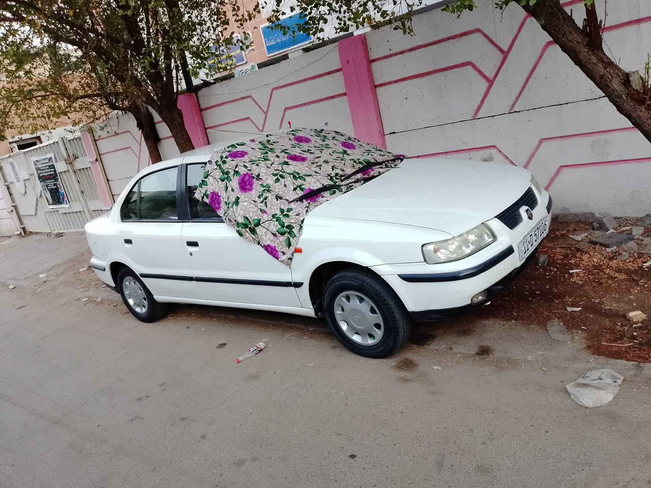 سلام عليكم من رخصة الادمن
سمند للبيع موديل 2009
السيارة بسمي رقم بغداد انكليزي السيارة ماشية 176
السيارة كير محرك  الكهربائيات. كلة كفالة 
السيارة بيهة الدعامية الأمامية مصبوغة 
وبيهة بارد بل باب مال السائق  عل كد شبر 
فقط بارد   السيارة اترايهة مال زيرو 
تخم تاير  جواهة صار اسبوع شادة 
السيارة ماتصرف عليهةوربع  
السيارة احلى من الصورة 
مكان بغداد  مدينة الصدر 
الاتصال ***********
السعر 50
