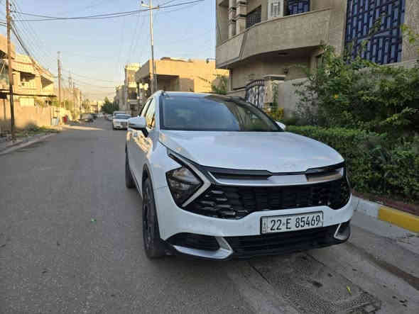 كيا سبورتج خليجي موديل 2023 فوول مواصفات جيتي لاين  رقم اربيل سنويه هزه رقم دولي جديد بأسمي تحويل مباشر بصمات عدد٢ بانوراما محرك ٢٠٠٠دووش  جلد كشنات كهرباء جنطه كهرباء تحديد مسار رادارات تدفئه تبريد كشنات قياده ذاتيه فوول تحكمات تبريد بيانو امامي خلفي شاشه كبيره سمارت تشغيل عن بعد هندبريك بصمه شفتات ستيرن  السياره فووول ماشيه ٤٥ السياره جديده بيه طخه بخشم لبنيد ومصلحه فقط بدون دواخل نهائيا  السعر ٢٢٥  الاتصال ***********
