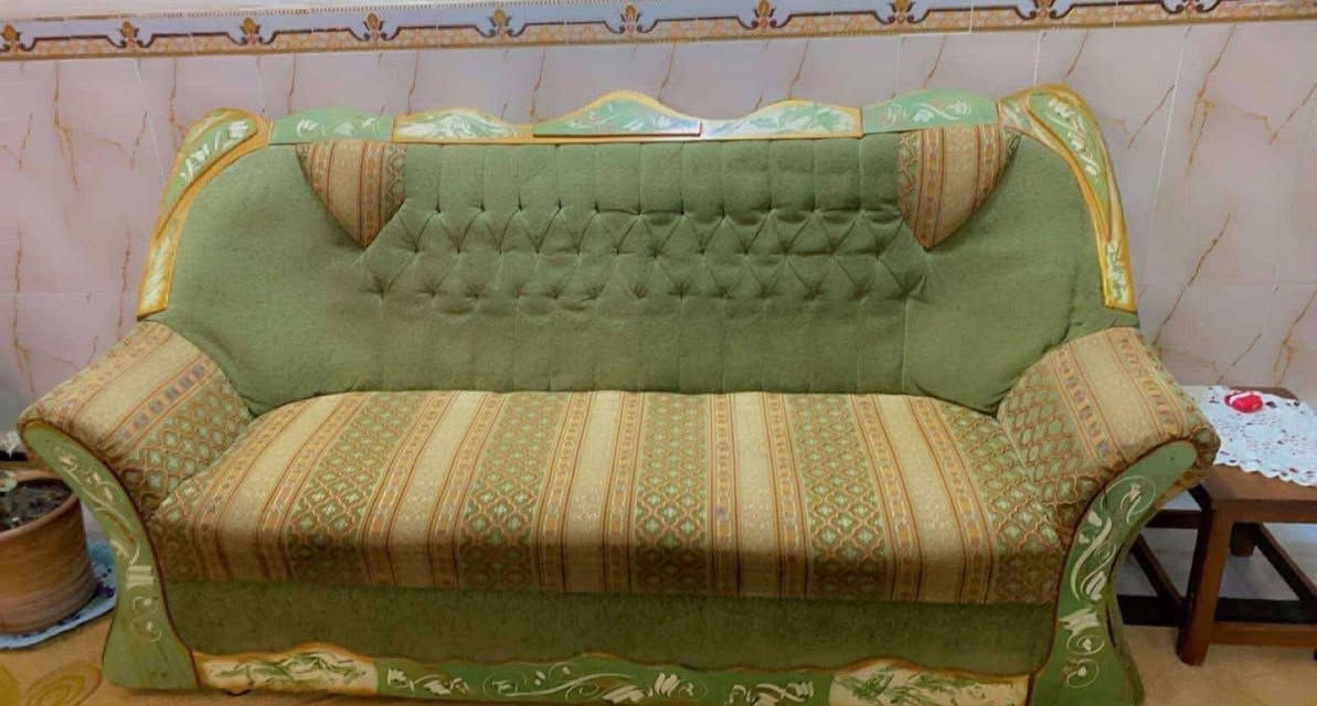 السلام عليكم
تخم ٢ كبار ٤ صغار  ١٠ مقاعد للبيع
للاستفسار مراسله خاص


**إذا كنت صاحب هذا الإعلان وتريد حذفه لأي سبب، رجاءا أرسل رسالة إلى الدعم الفني**