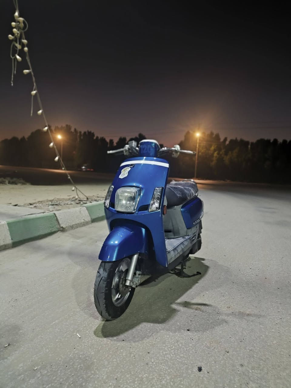 سلام عليكم دراجه بوليس نضافه 90٪. مكينه مكفوله دراجه تخبل مثل مشوف
تواصل: ***********
