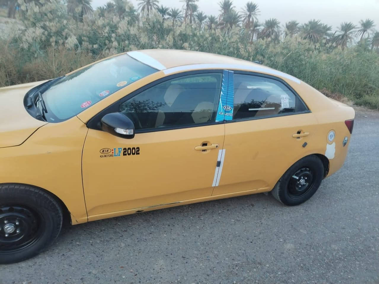 سلام عليكم
سيارة كية فورتي 
موديل 2010
مكينة 2000
شاشة كهربيات كلة شغالة سيارة حلوة ناعمة 
معروضة اب 80 بيهة مجال 
مكاني فلوجة 
***********
