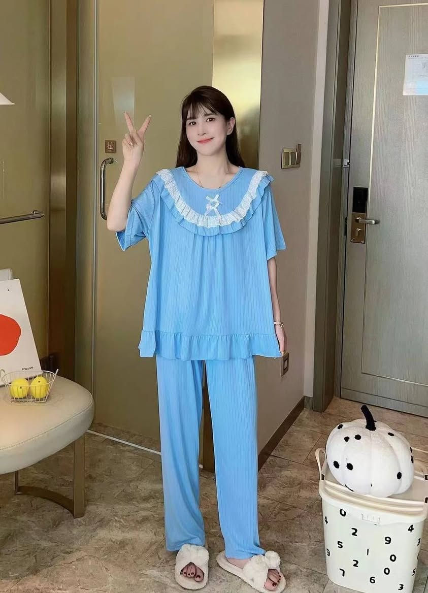 ✨

🎨 الدرزن يجي تشكيلة تقريباً 6 ألوان
📏 قياس فري سايز – قالب مريح ولبس مرتب

اقل طلب نص درزن


**إذا كنت صاحب هذا الإعلان وتريد حذفه لأي سبب، رجاءا أرسل رسالة إلى الدعم الفني**