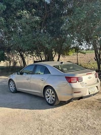 ماليبو 2013  محرك 3600 V6 سياره جاهزه كير بدلته بالجديد سياره خليجية م...