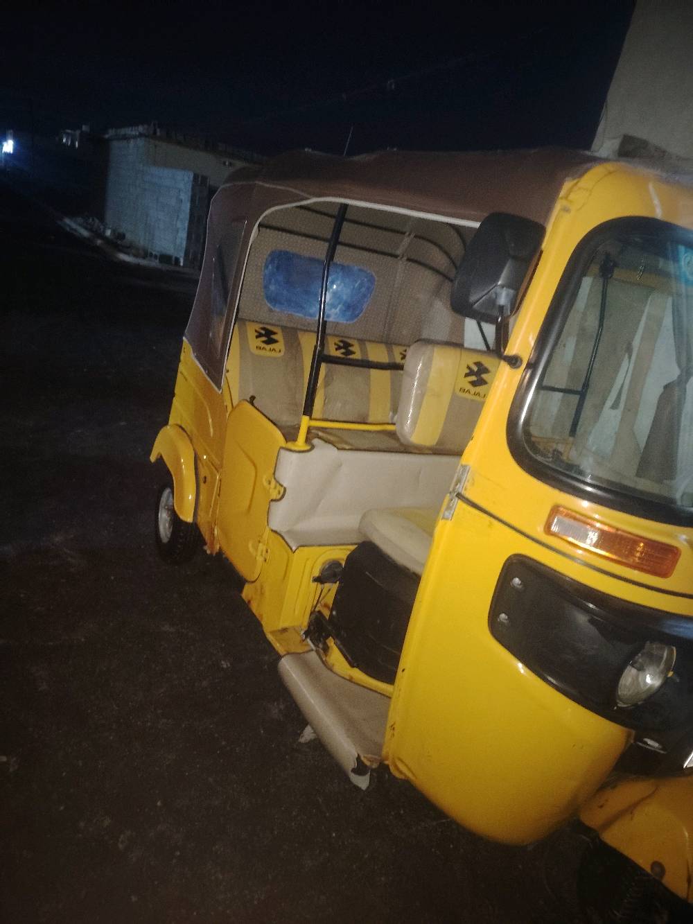 سلام عليكم تكتك لبيع ٢١ رقم بسمي مكاني عماره صحفين