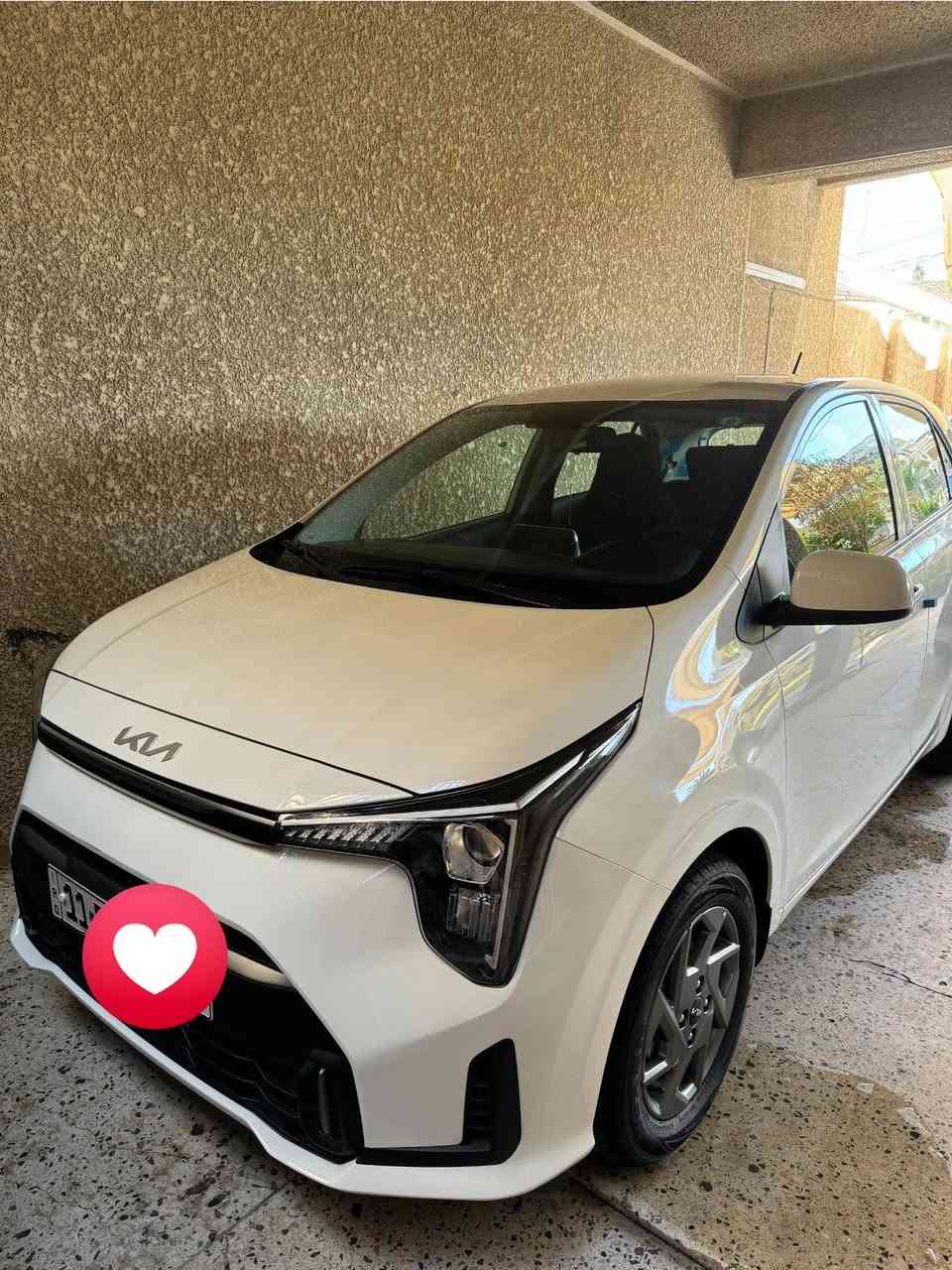 كيا بيكانتو 2024 خليجي ماشيه 14 الف رقم بغداد باسمي مكفوله كفاله عامه مكاني بغداد كراده 
السعر 136 وبيه مجال بسيط 
للاستفسار ***********
