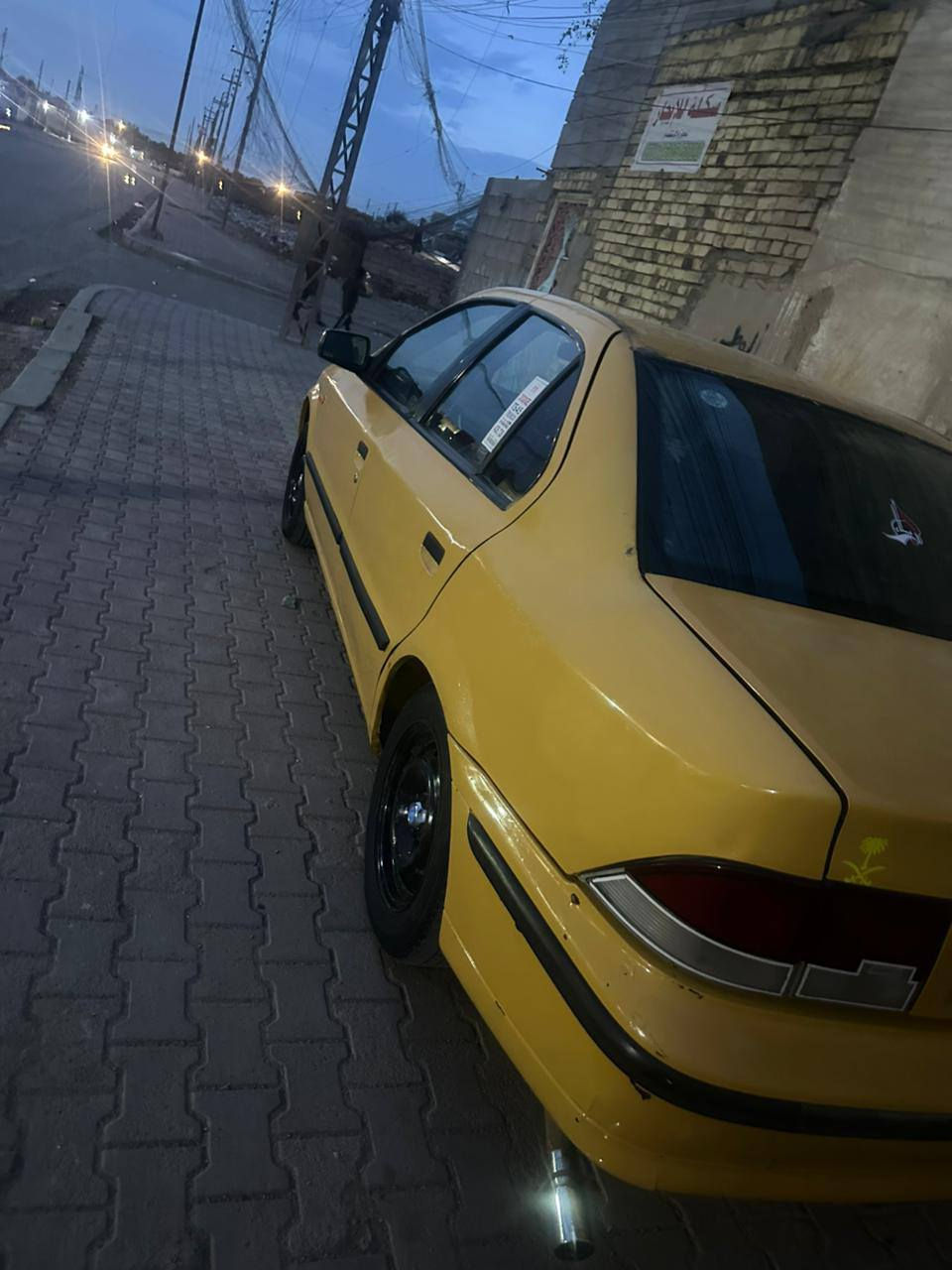 سلام عليكم سياره البيع سمند موديل 11 بسم الشرعي سنويه ل30 كير ومكينه كفاله حداده كفاله تخم تاير مصفره هيه وغرامات بيهه رشات قليله صبغ تبريد تتفه شغال السعر 28وبيهه مجال العنوان عله هاذ الرقم ‏ ‪0775 735 5924‬‏
