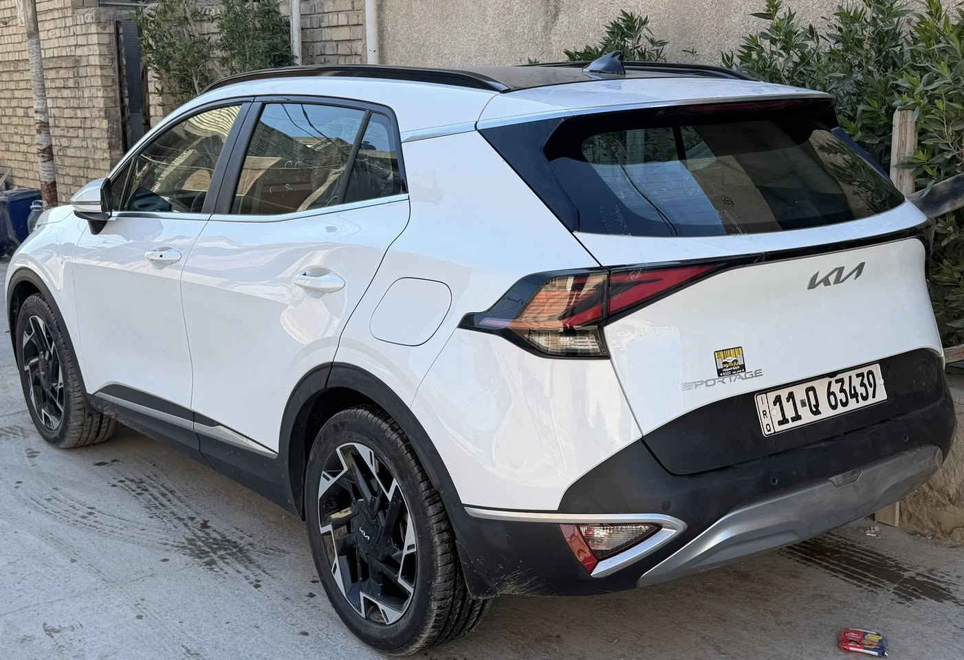 كيا سبورتج 2025 خليجي كفالة عامة
بانوراما ماشيه (10) الف قابله للزياده 
مكفوله كفاله عامه من كلشي 
مكينه ٢٠٠٠ تنفس طبيعي
فول مواصفات 
بانوراما 
اوتو هولد
شفتات ستيرن
كشنات كهرباء 
كشنات تبريد
استرين تدفئه
حساسات امامي خلفي
مانع انزلاق
هاند بريك دكمه
نقطه عمياء
مانع انزلاق 
ويل 20
شحن واير ليس
مخارج يو اس بي بالكشنات
 كامره خلفيه
وبعد مواصفات 
دشبول شاشه
تبريد لمس
العنوان بغداد حي اور 

رقم صاحب سيارة 
‏✅ ‭0775 551 4435‬

