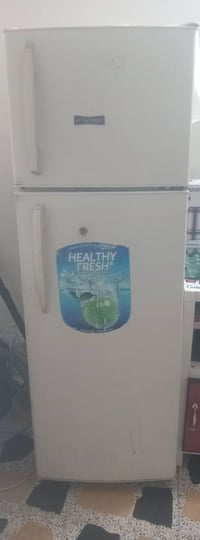 ثلاجة • للبيع • خاص