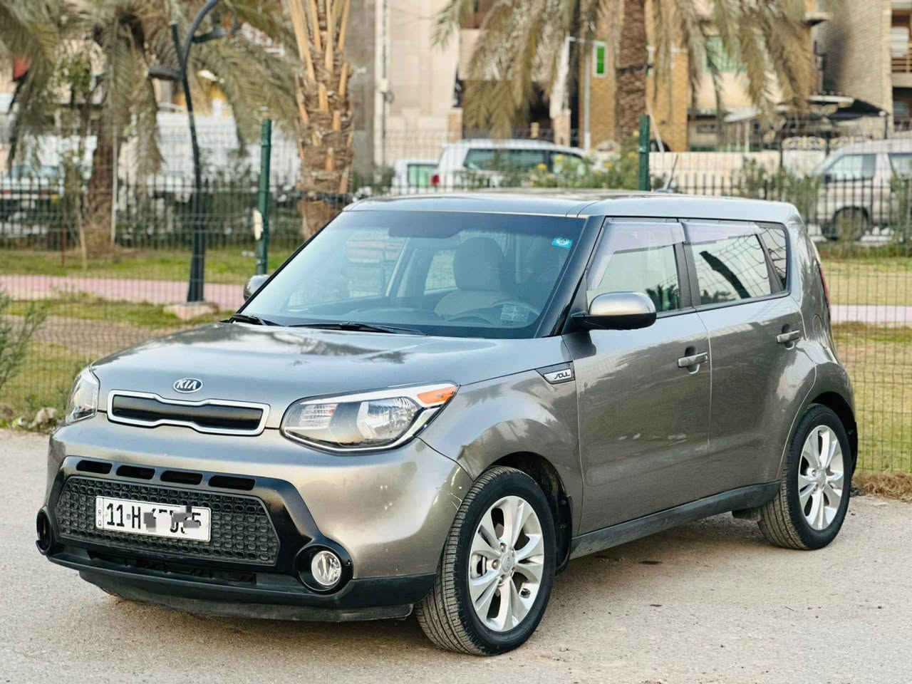 السلام عليكم للبيع كيا صول 2016 مكينه 2000 رقم بغداد وارد امريكي حادث بسيط بدون ايرباك ماشيه 68 الف حقيقي السونار موجود بالصور العنوان بغداد جميله مكلف بالنشر للاستفسار اتصل على ***********
