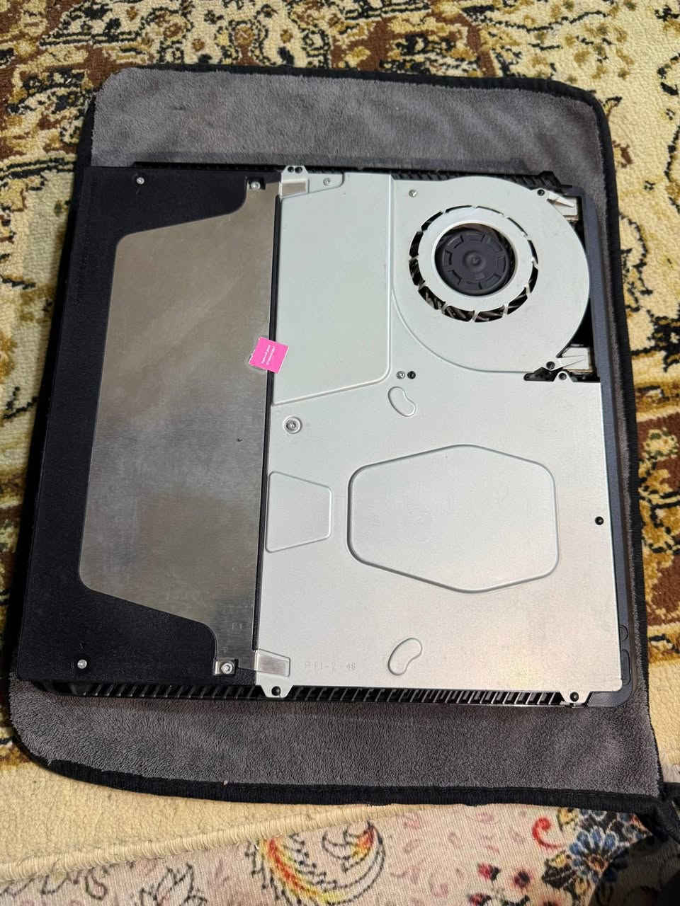 السلام عليكم شباب عندي بلي ٤سلم  جديد ممفتوح ذاكره ٥٠٠ للبيع
مهكر نظام ١٢.٥٢ 
قرص تهكيره ثواني 
بي العاب هواي و٢ جوستك تجاري جدد 
السعر ٢٤٠الف 
المكان فقط ديوانية


**إذا كنت صاحب هذا الإعلان وتريد حذفه لأي سبب، رجاءا أرسل رسالة إلى الدعم الفني**