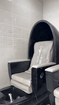 صالون للبيع في بابل السعر 12وبي مجال متعوب عليه طابق ثاني ‭٠٧٧٥ ٦١٣ ٥٢١٢‬
