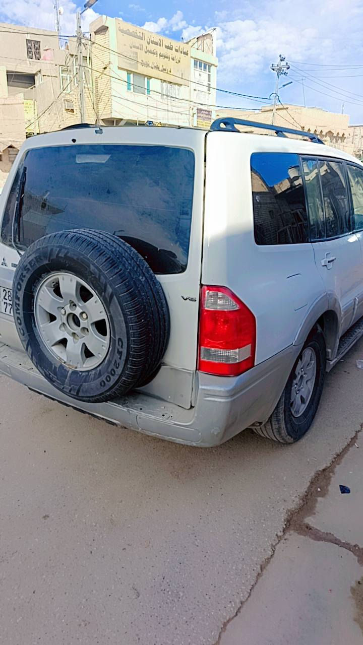 بايجيرو ٢٠٠٧رقم دولي باسمي مكينه ٣٠٠٠ خليجي البدي ما مكفول للبيع ٨٠ او مراوس بنيفاره المكان نجف مناذره ***********
