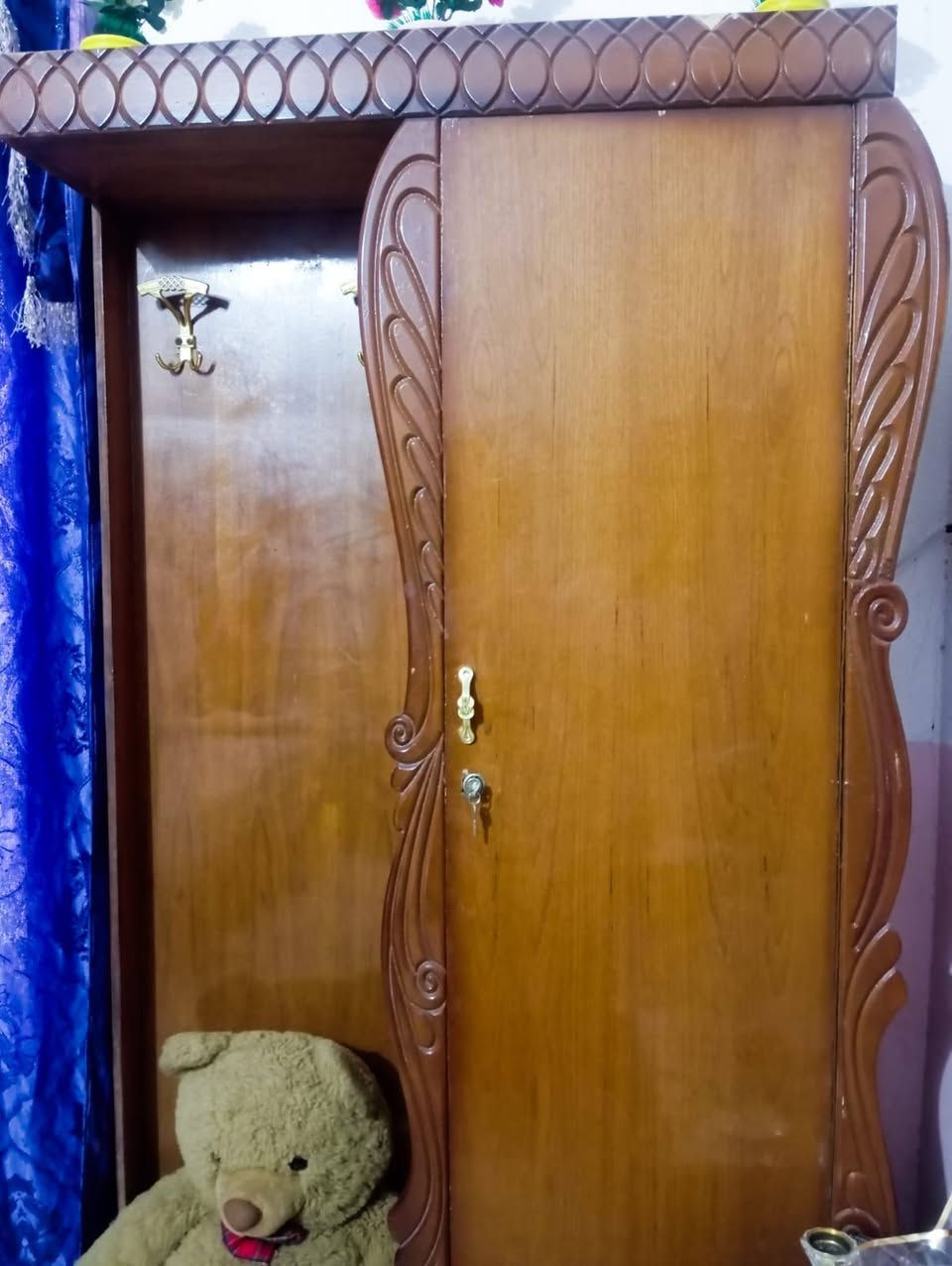 غرفه عراقيه نظيفه مابيها شي مستعجل على بيعها السعر 550 وبيها مجال للتواصل ***********
