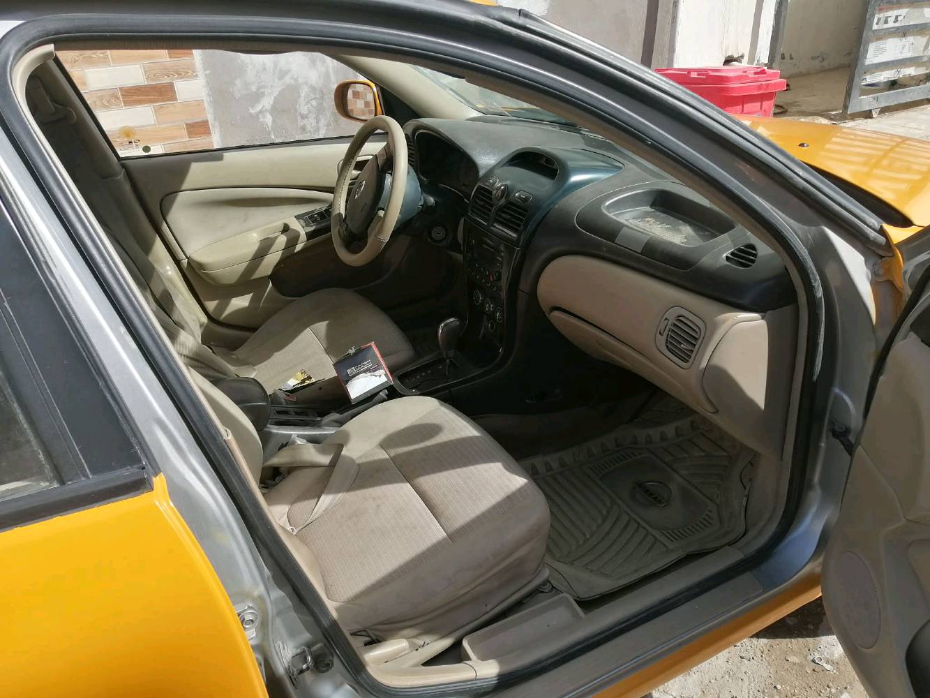 نيسان سني سامسونج موديلها 2009 رقم بغداد سيارة بسمي هيئة وغرامات مصفرة سعرها 75 ورقة سيارة نظيف تايرات جديده للتواصل ***********