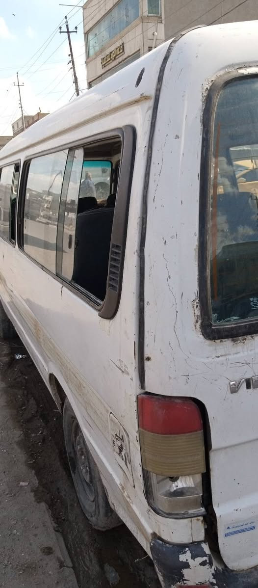 السلام عليكم  فتون 2009 مكينه وكير كيا بسته مكينه بيها خيط بخار فقط اكسل وكير نظيفات سياره كوم حديد اكفلك سرقه وعشائر 
سعرها 14 ورقه فقط والكشر نضيف شوف عينك اخوان سعرها مناسب جدا للاتصال 
ملاحظه لاتسئالني اشكد مطلوبه اوتحويل سياره كوم حديد وهذا الموجود نكفلك سرقه وعشائر 
***********

***********
