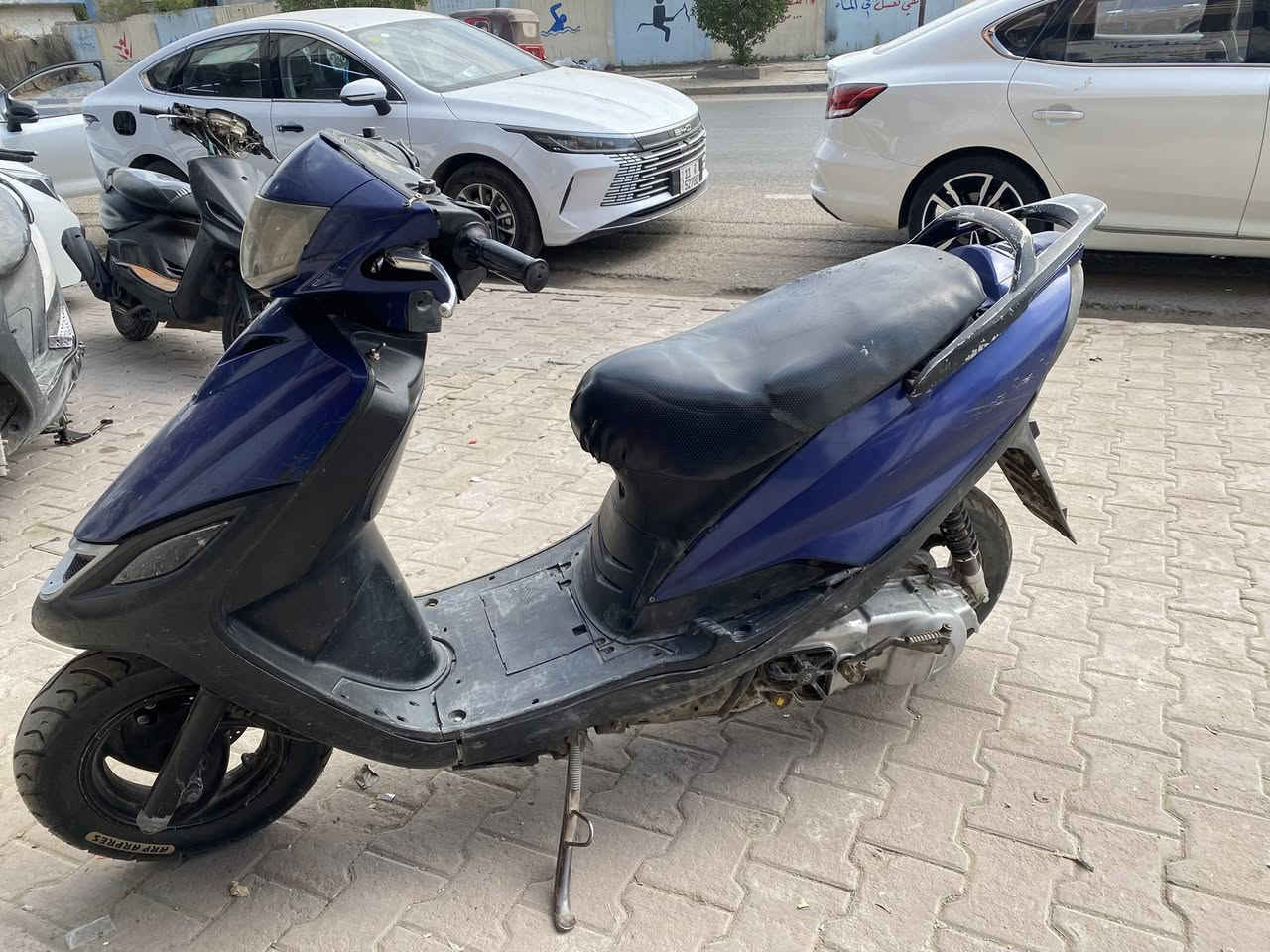 ب250 فقط ‼️
🔺ماكس 140 لا تبخير لا تقطير وبلشلعة تطير 
🔺مابيهة نقوصات فقط كم شغلة بلكهربائيات
🔺اللايت الامامي زينون
🔺ويلات وتايرات جديدة 
🔺شكو شي مبدل بيهة بلادي

السعر 250 قفل 
مكاني بغداد الشعب شارع الاسواق المركزية 
***********
