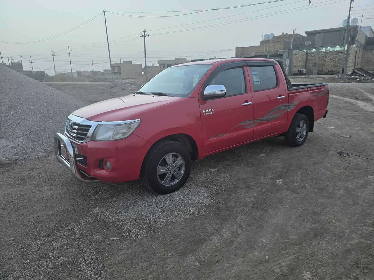 سلام عليكم تيوتا ١٣ شاصي ١٢ كفاله عامه من كلشي رقم شمالي اربيل وكالته وياها كير عادي سيارة جديده بمعنا لكلمه ترهم مراوس حسب لقناعه سعر ١٨٢ورقه وبيها مجال مكان سياره ناصريه قلعه سكر للستفسار اتصال على رقم ***********او***********
