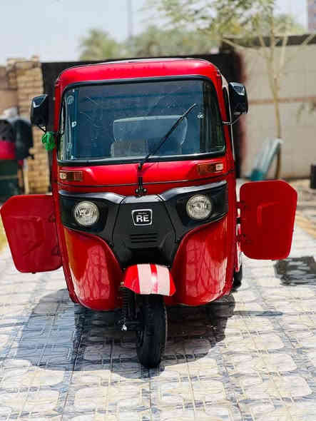 السلام عليكم تكتك للبيع موديل 2022شهر8 كفاله عامه امرغم انكليزي امداور 2يوم بسمك الشراي يخابر وبيه خير ويدلل ***********
