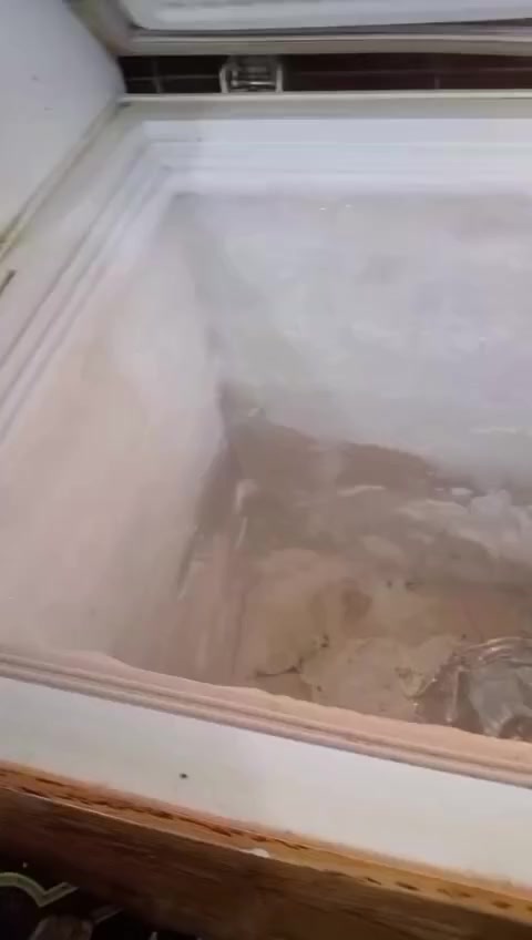 السلام عليكم مكلفه بلنشر مجمده للبيع عله الفحص بس  مجرد مغلفه ماداخله تصليح ابد  14قدم  السعر 175ويي مجال العنوان الشعب


**إذا كنت صاحب هذا الإعلان وتريد حذفه لأي سبب، رجاءا أرسل رسالة إلى الدعم الفني**